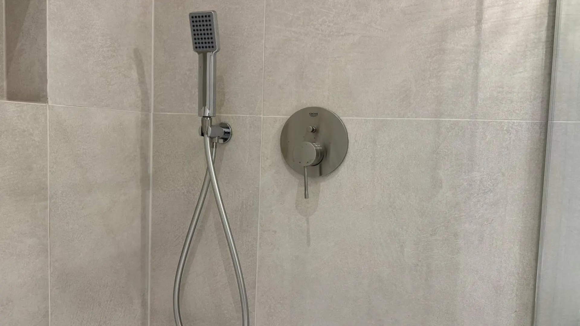 Renovated Premium Central Apartment Wien