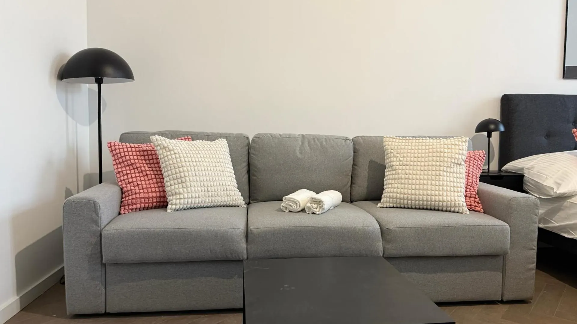 Renovated Premium Central Apartment Wien